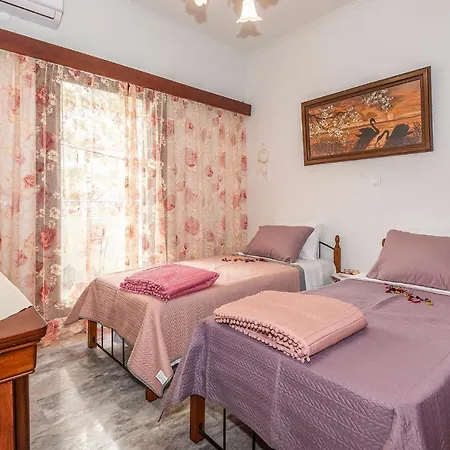 Stratos Seaside Corner Apartment Rethymno  Exterior photo