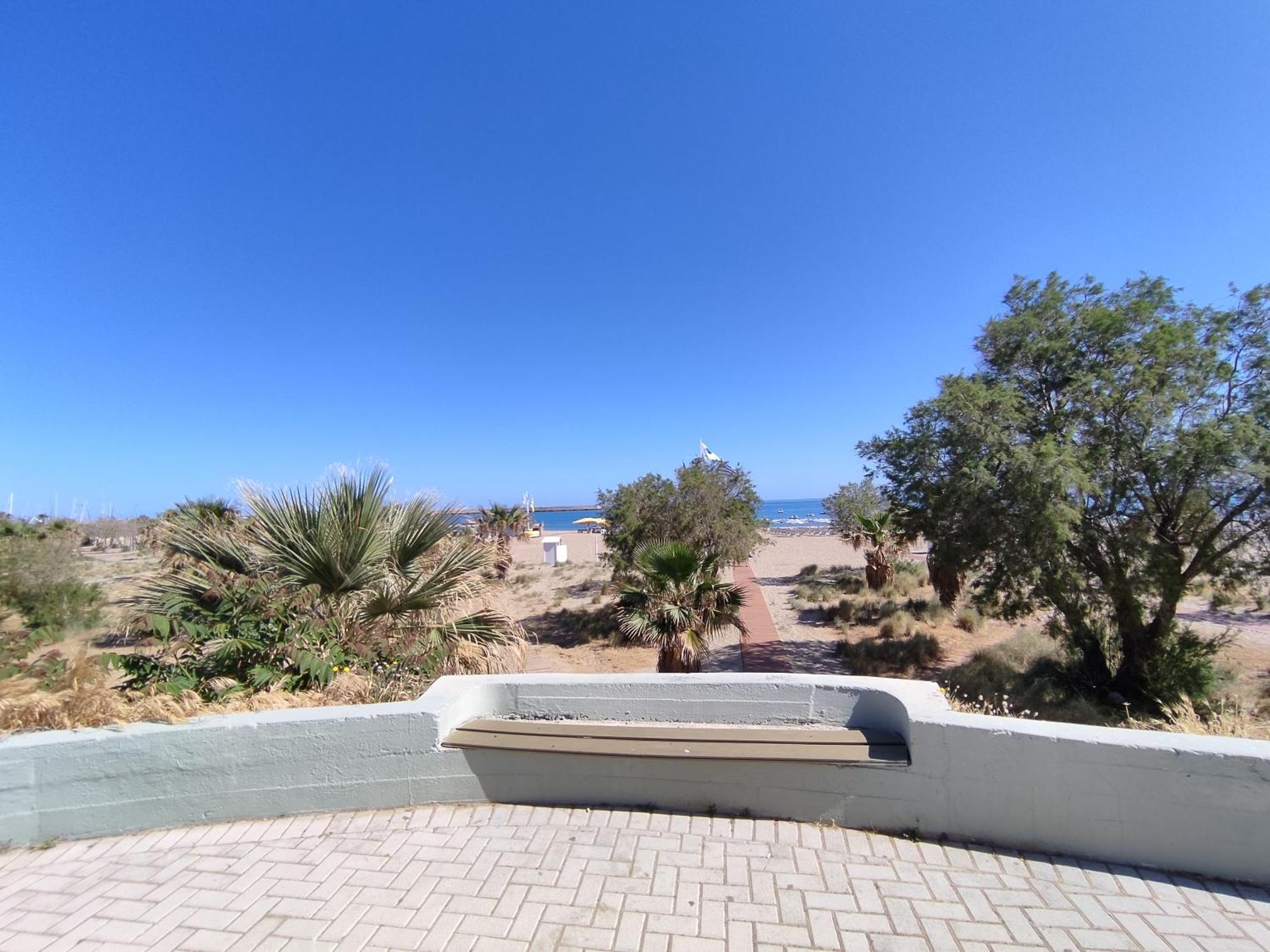 Apartament Stratos Seaside Corner *