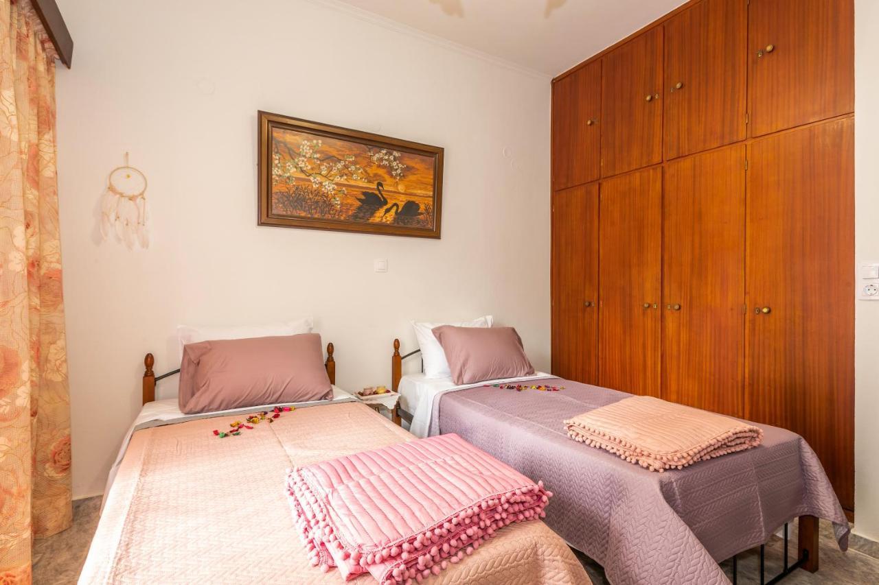 Stratos Seaside Corner Apartment Rethymno (Crete)